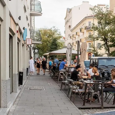 דירה Centre In One By Bookinghost