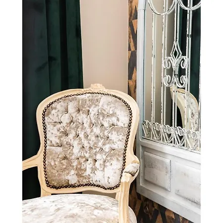 Apartment Centre In One By Bookinghost Warsaw